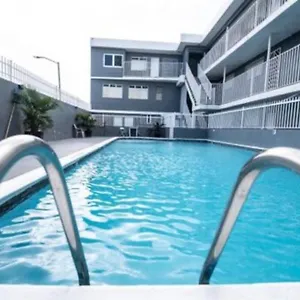 Modern 2br With Kingbed In The Heart Of Isla Verde Strip San Juan